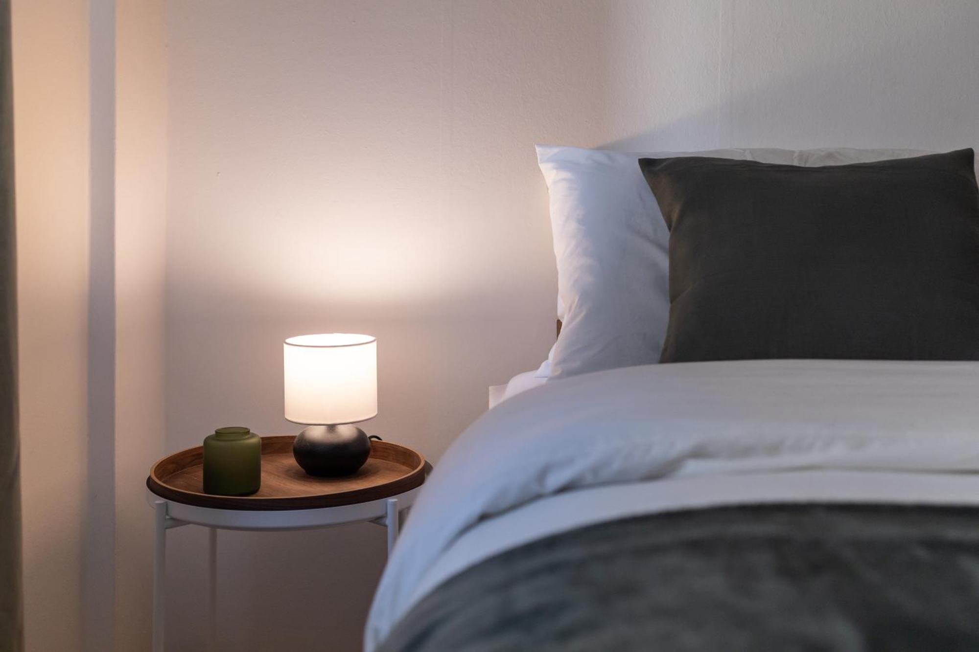 8 Min Dalla Metro Casa Elegante Con Netflix E Wifi Milano Eksteriør bilde