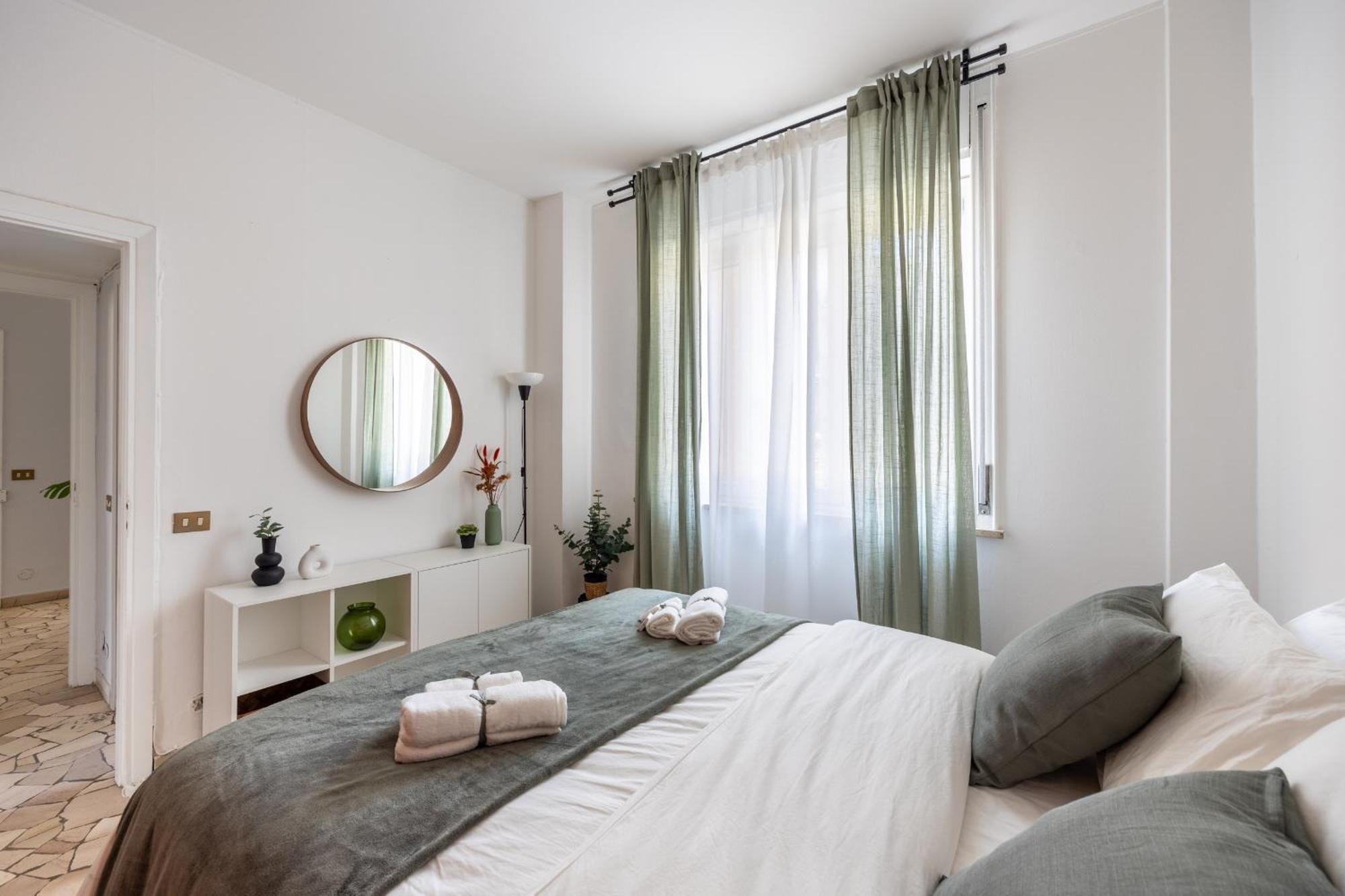 8 Min Dalla Metro Casa Elegante Con Netflix E Wifi Milano Eksteriør bilde