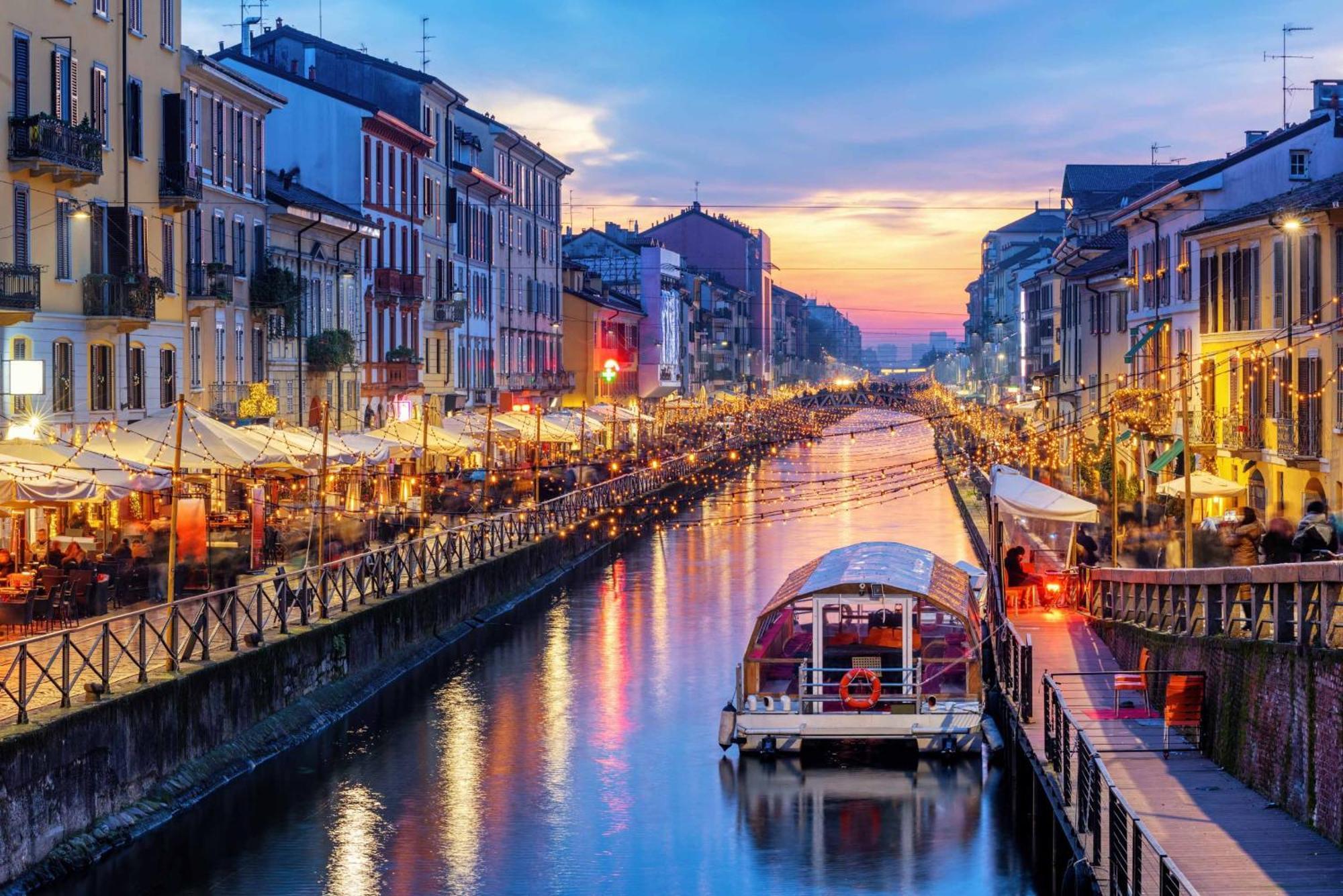 8 Min Dalla Metro Casa Elegante Con Netflix E Wifi Milano Eksteriør bilde